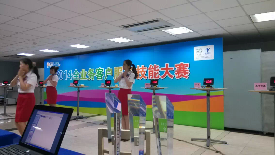 �Ͼ�����������